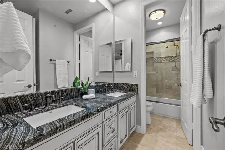 29512 Hacienda Drive, Valencia, California 91354