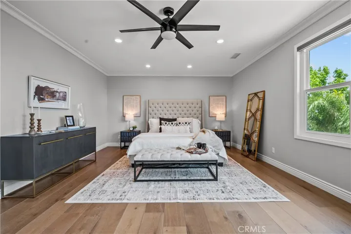 29512 Hacienda Drive, Valencia, California 91354