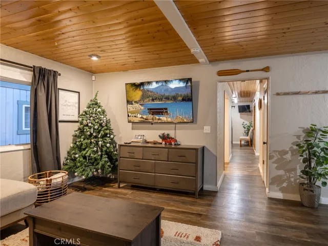 41656 Mcwhinney Lane, Big Bear, California 92315