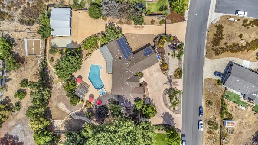 2466 Colinas Paseo, El Cajon, California 92019
