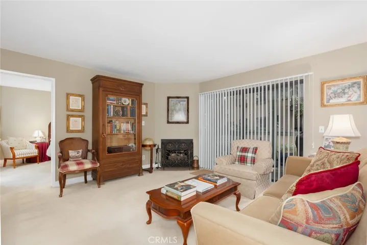 Spacious living room