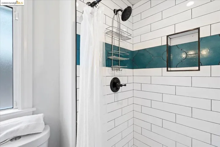 Downstairs full bathroom