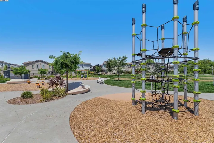 2886 Stringham Way, Dublin, California 94568