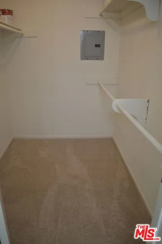 27605 Nugget Drive 6, Canyon Country, California 91387