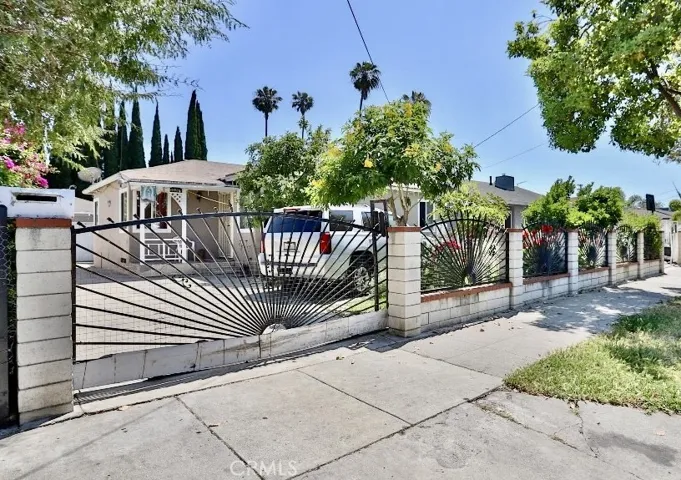 1028 Richland Avenue, Santa Ana, California 92703