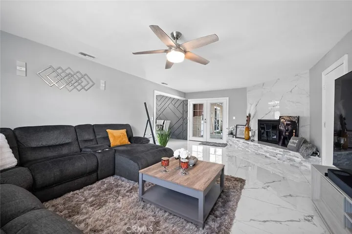 26265 Carnegie Avenue, Hemet, California 92544