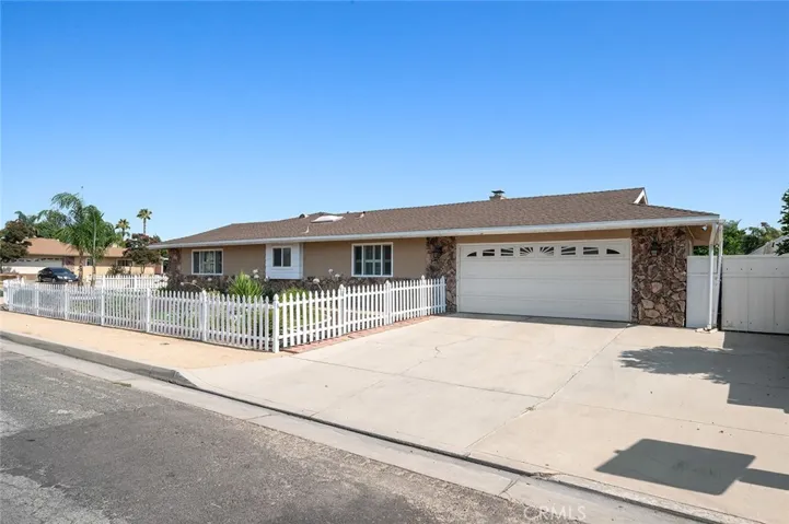 26265 Carnegie Avenue, Hemet, California 92544