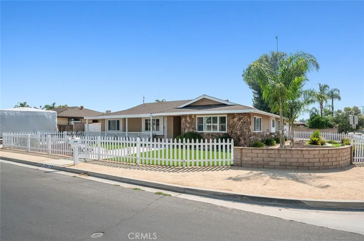 26265 Carnegie Avenue, Hemet, California 92544