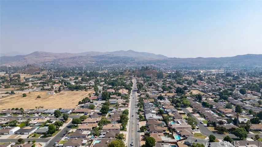 26265 Carnegie Avenue, Hemet, California 92544