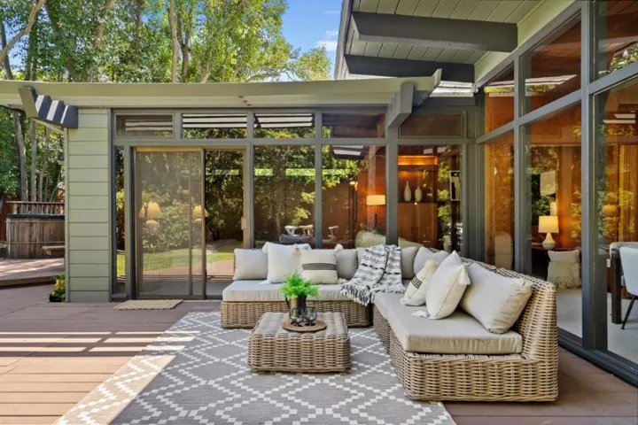 731 Josina Avenue, Palo Alto, California 94306