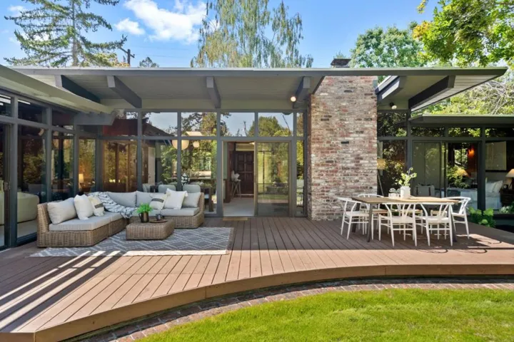 731 Josina Avenue, Palo Alto, California 94306