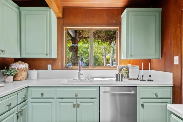 731 Josina Avenue, Palo Alto, California 94306