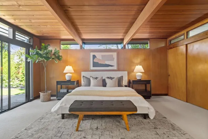731 Josina Avenue, Palo Alto, California 94306