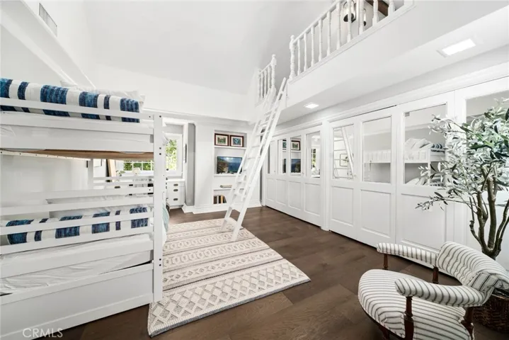 Junior Suite Bedroom 4 - Second Level