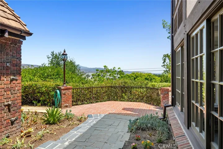 Formal Dining Room Patio