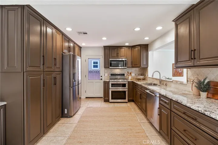 16048 Amber Valley Drive, Whittier, California 90604