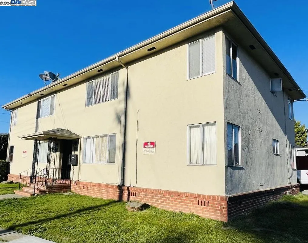 10926 Bancroft Ave, Oakland, California 94603 home-pic-5