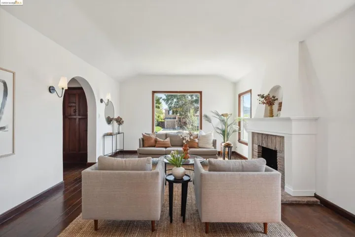 1040 Dutton Ave, San Leandro, California 94577