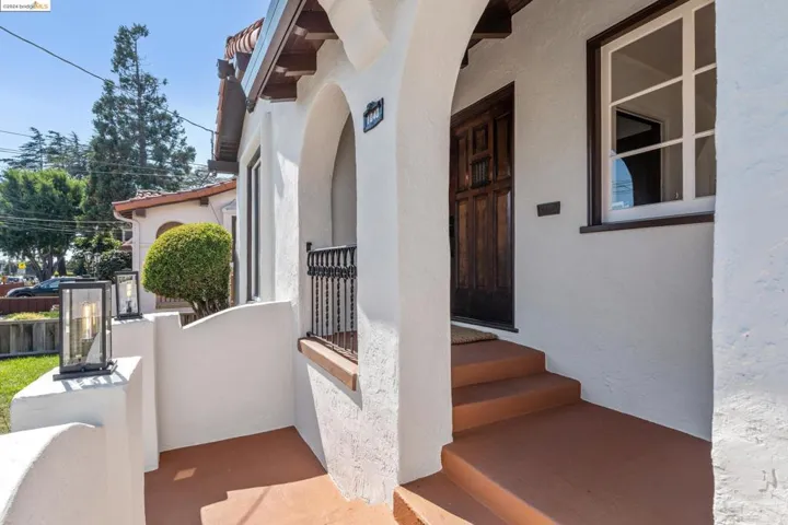 1040 Dutton Ave, San Leandro, California 94577