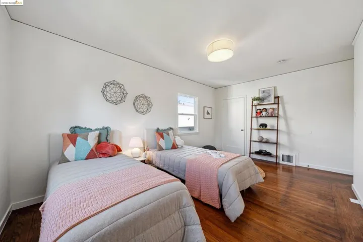 1040 Dutton Ave, San Leandro, California 94577
