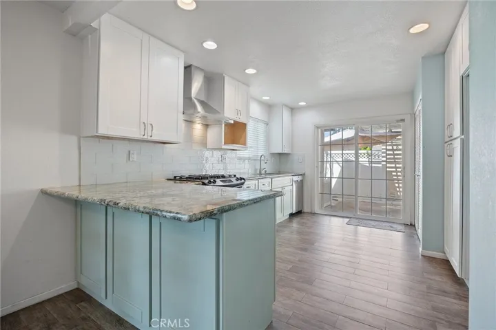 Breakfast Bar in kitchen