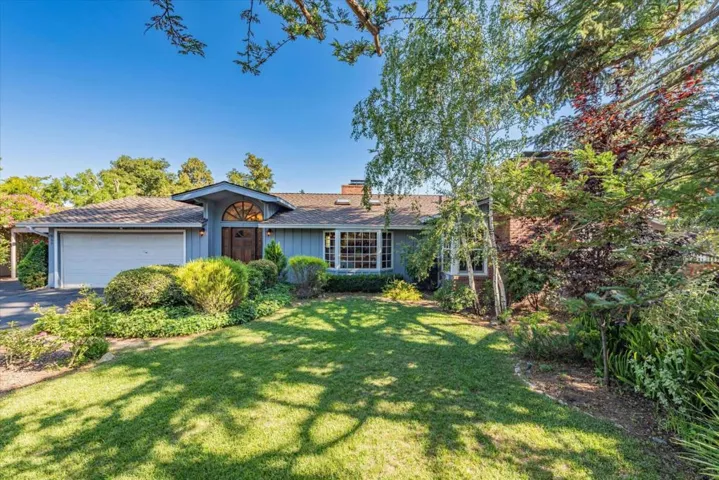 960 Dry Creek Road