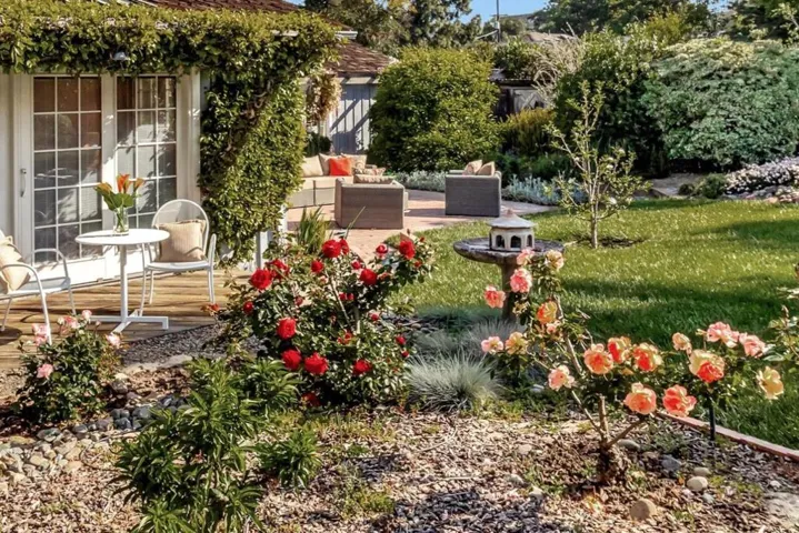 rose garden
