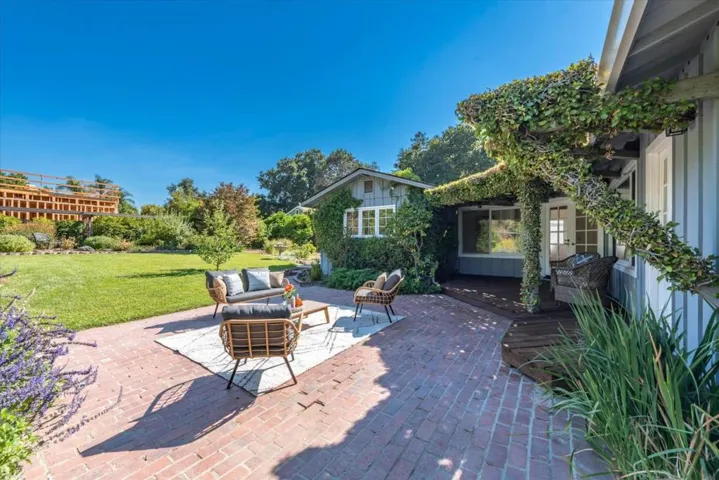 960 Dry Creek Road, San Jose, California 95124