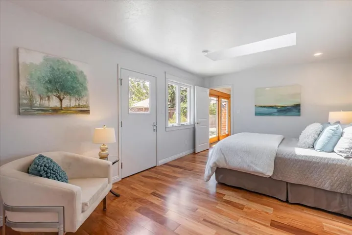 1110 Shadle Avenue, Campbell, California 95008