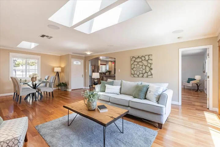 1110 Shadle Avenue, Campbell, California 95008