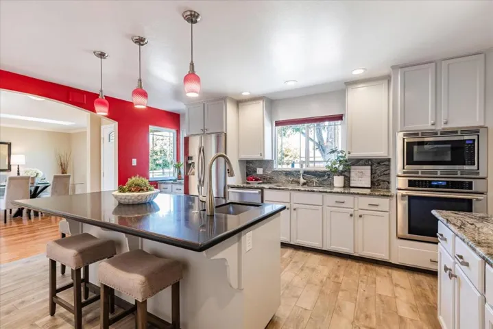 1110 Shadle Avenue, Campbell, California 95008