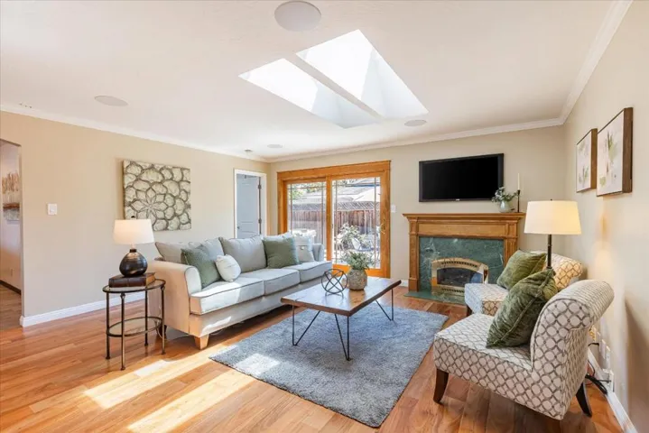 1110 Shadle Avenue, Campbell, California 95008