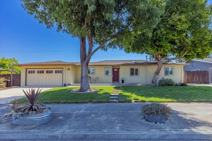 1110 Shadle Avenue, Campbell, California 95008