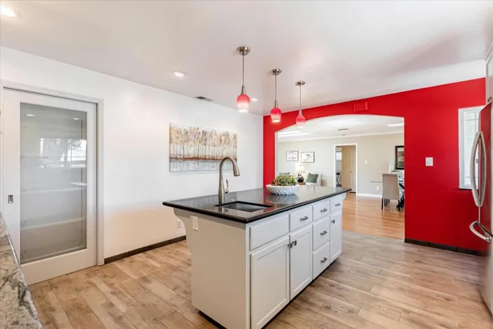 1110 Shadle Avenue, Campbell, California 95008