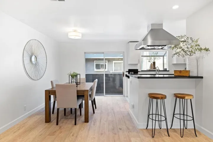75 Union Avenue 12, Campbell, California 95008