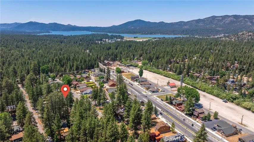 42587 Falcon Avenue, Big Bear Lake, California 92315
