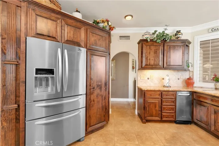 6141 Turnberry Drive, Banning, California 92220