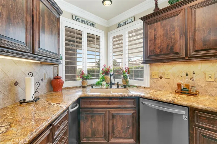 6141 Turnberry Drive, Banning, California 92220