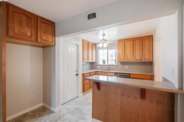 482 Olive St, San Leandro, California 94578