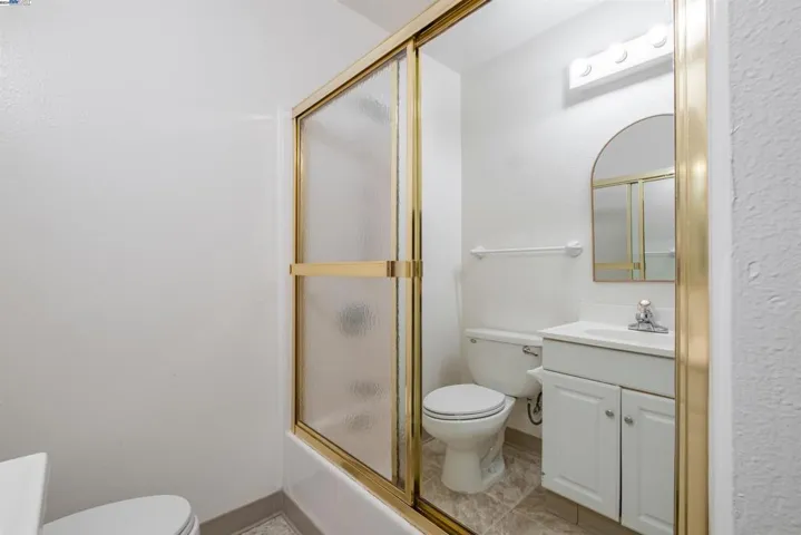 482 Olive St, San Leandro, California 94578