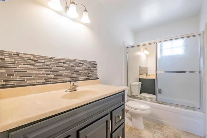 482 Olive St, San Leandro, California 94578