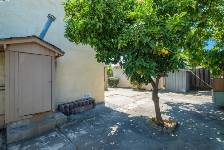 482 Olive St, San Leandro, California 94578