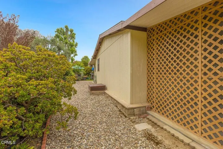 #4 Aurora Rear Yard2