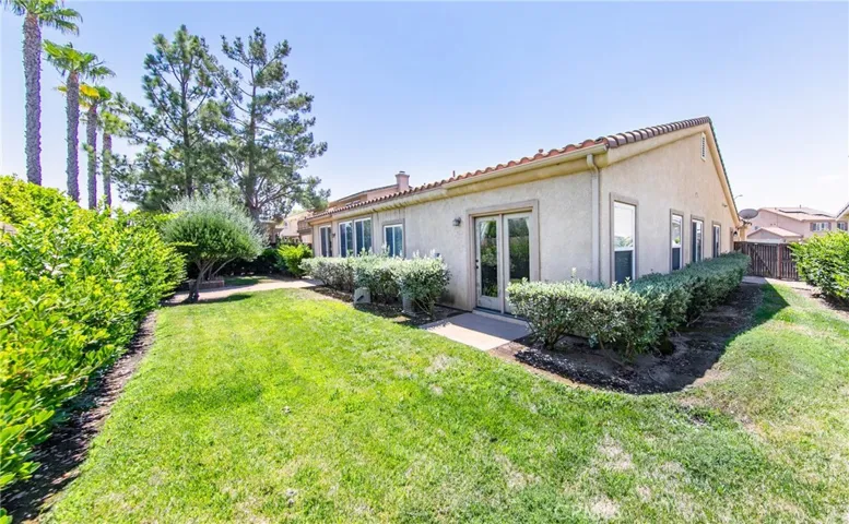 1632 Moss Rose Way, Beaumont, California 92223