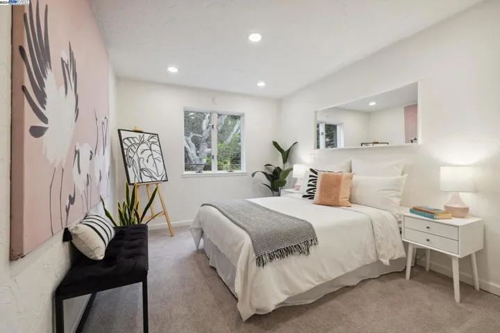 6001 Avoca Avenue, Oakland, California 94611