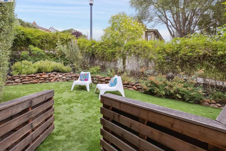 6001 Avoca Avenue, Oakland, California 94611