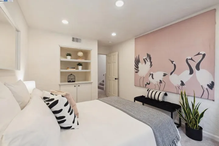 6001 Avoca Avenue, Oakland, California 94611