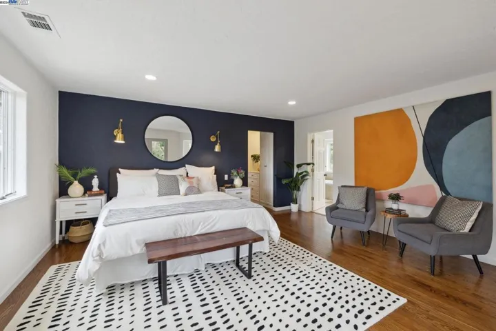 6001 Avoca Avenue, Oakland, California 94611