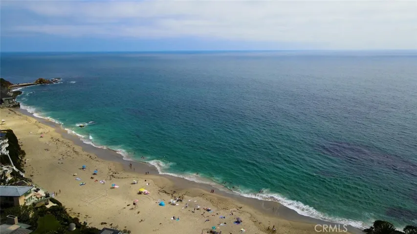 223 & 217 Nyes Place, Laguna Beach, California 92651