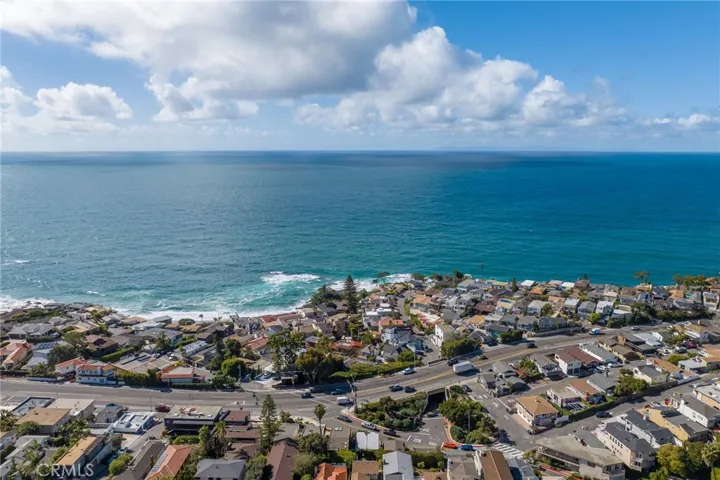 223 & 217 Nyes Place, Laguna Beach, California 92651